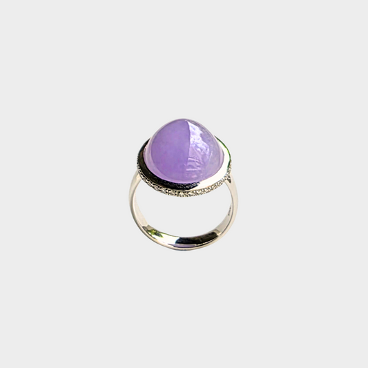 Lavender Jadeite Jade Cabochon Ring in White Gold with Diamonds