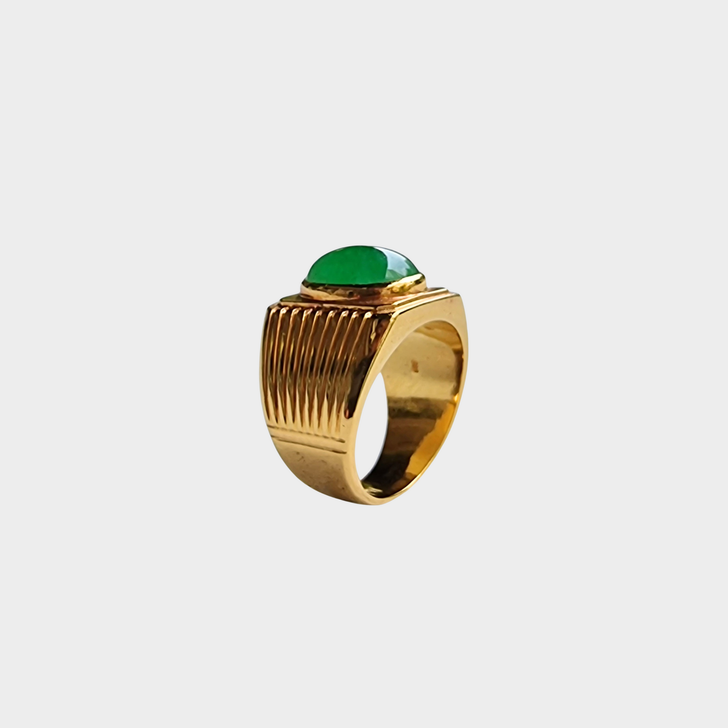 Jadeite Jade Cabochon Ring in Yellow Gold