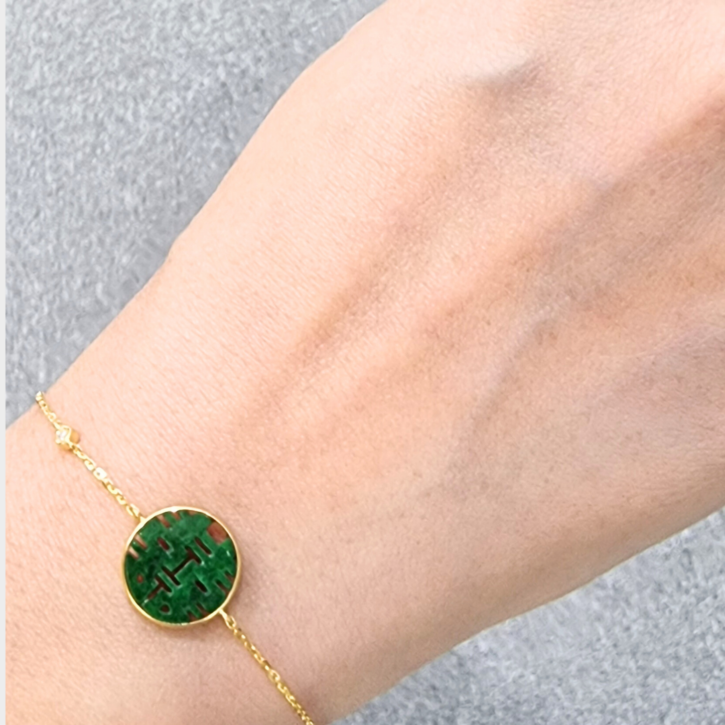 "Double Happiness" Jadeite Jade Bracelet in Yellow Gold with Diamonds