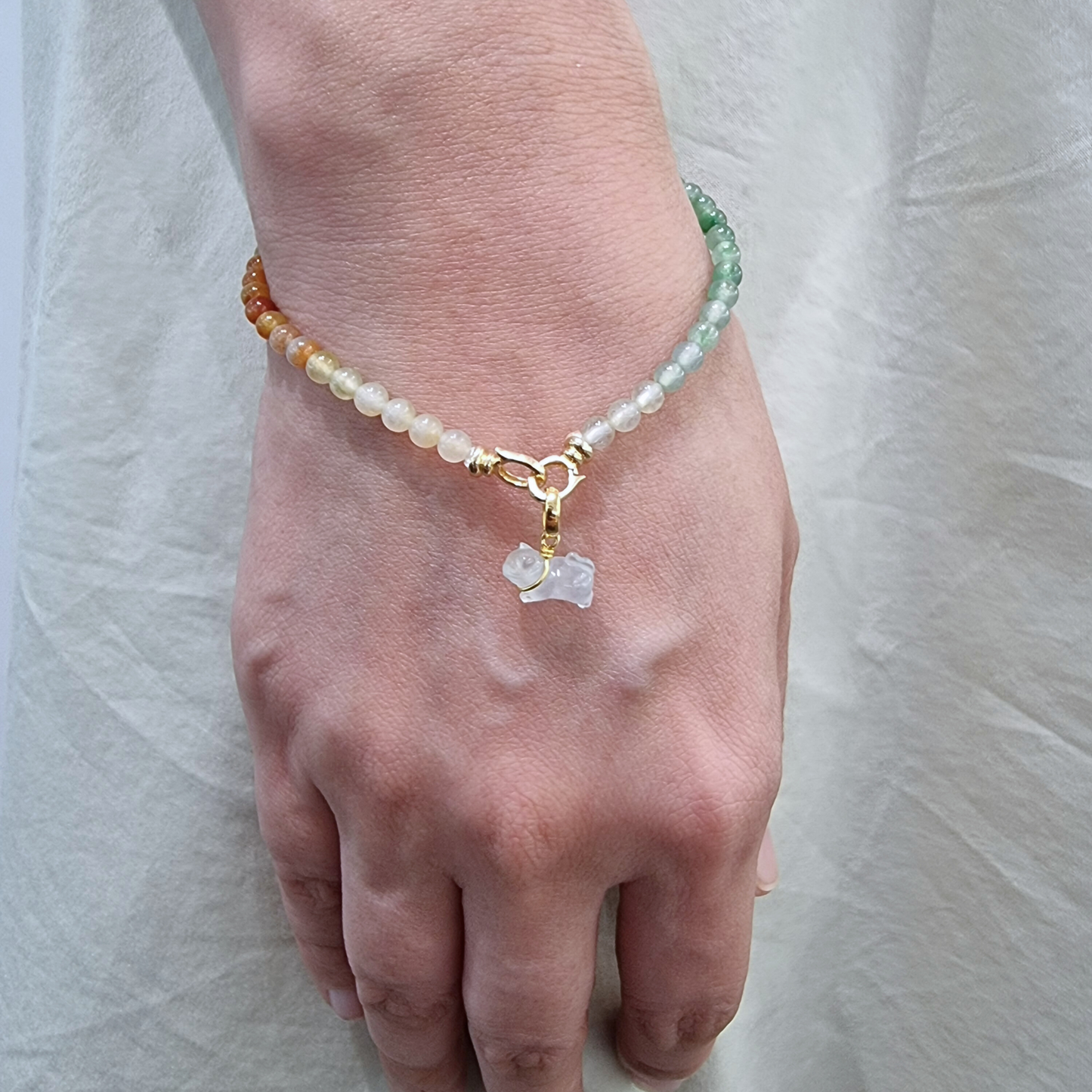 "Rainbow" Jadeite Beads Bracelet with "Little Kitty" in Yellow Gold